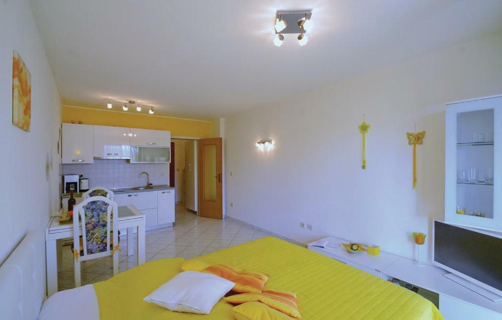 Apartment Rosana Rabac Exterior photo